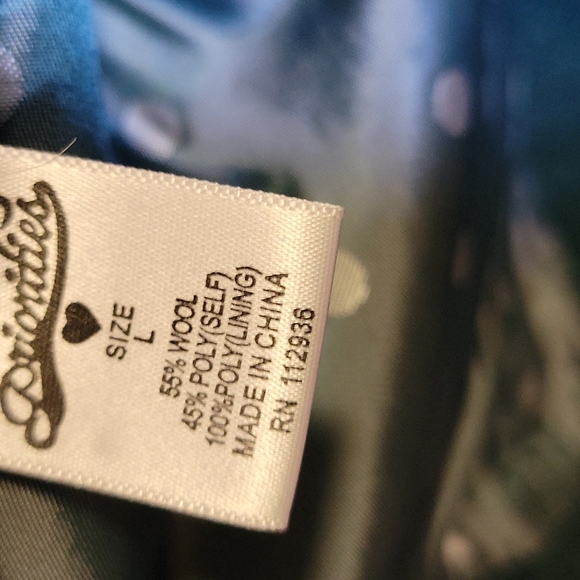 Priototies Women' Cropped Jacket, Size L - Picture 15 of 16